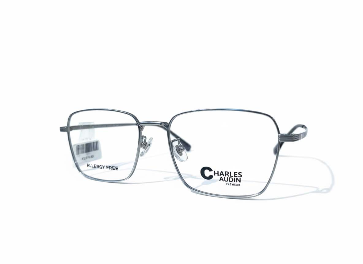 Man wearing designer frames