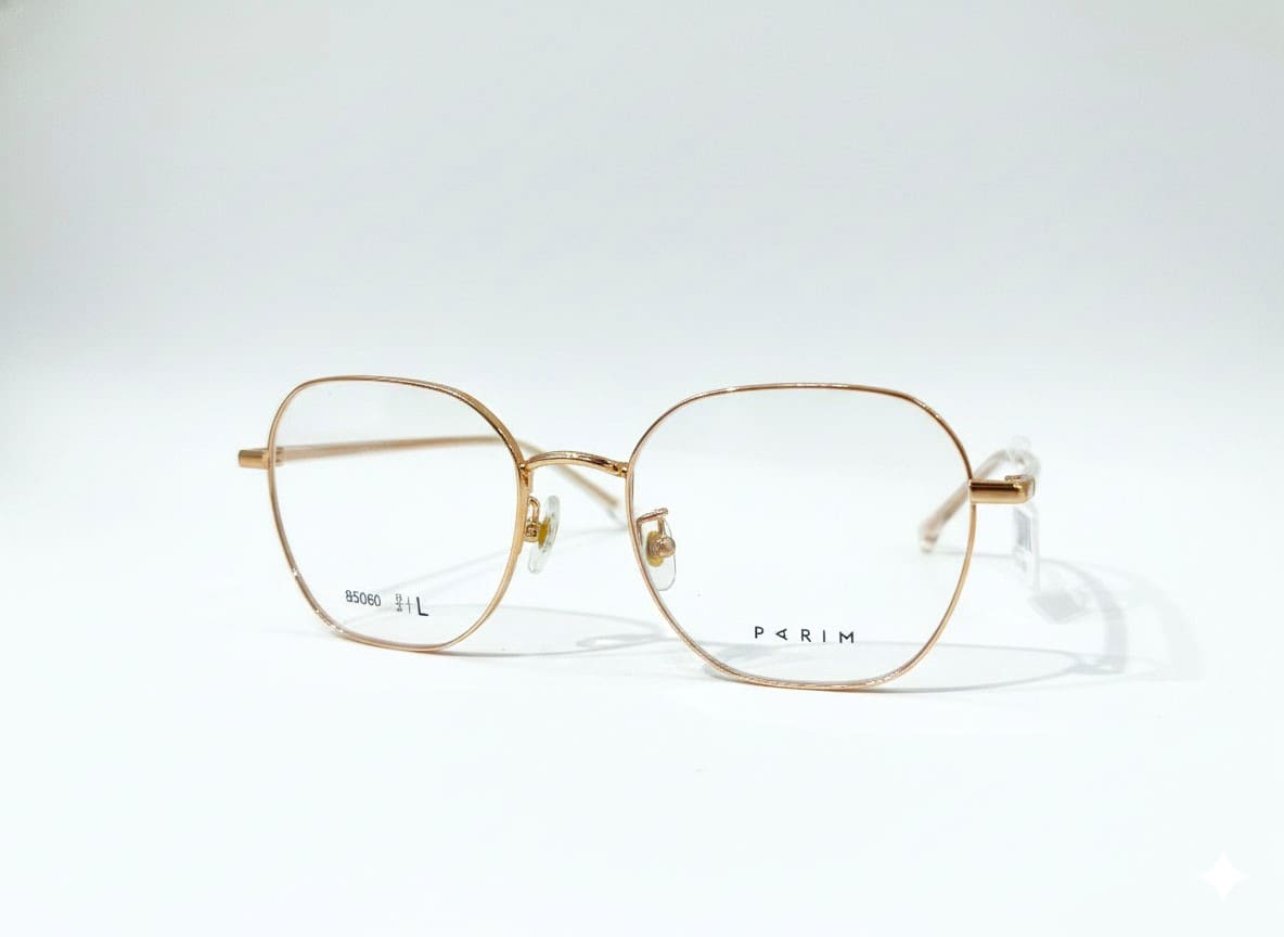 Eyewear display